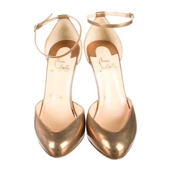 ❤️Christian Louboutin Leather Pumps❤️ - Picture 3 of 5